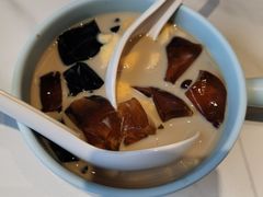 -宏姐串串香(宏伟路店)