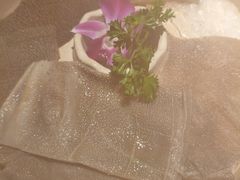-老牌坊云南鱼豆花火锅(爱建店)