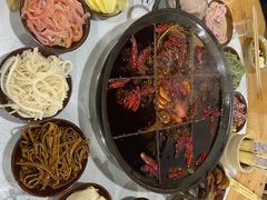-正贰捌经重庆老火锅(建设路店)