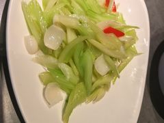 -吴越荣记苏州菜·松鼠桂鱼100%活鱼现做(斜塘老街店)