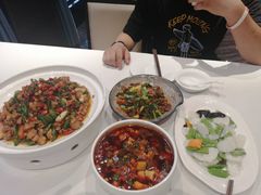 -咪咪川菜(太乙路店)
