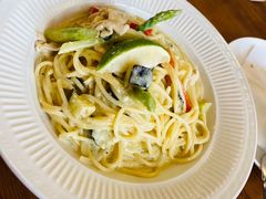 青酱蘑菇鸡肉意面-UPPER KITCHEN(延安路店)