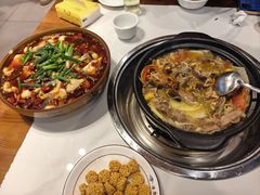 -乡土特色.冷锅鱼.牦牛肉汤锅