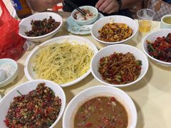 -笨罗卜浏阳菜馆(龙华鹏润达店)