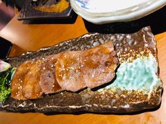 厚切牛舌-魔丼屋(日月光店)