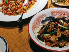 -俏湖兰·辣椒炒个肉(海沧店)