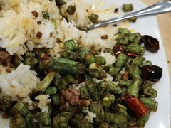 -西部马华清真兰州牛肉面·烧烤夜市(关东店)
