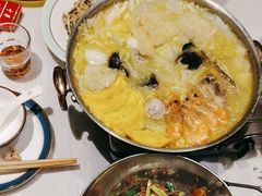 -松沪名灶·豆浆鱼头·新上海菜(飞航吾悦广场店)