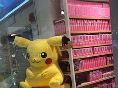 -名创优品(广州萝岗万达广场店)