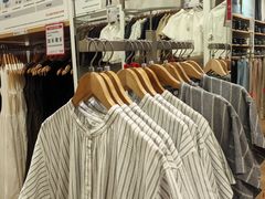 -优衣库(成都锦华万达广场店)