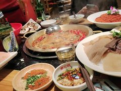 -潮火锅·麻辣牛肉火锅(观音桥方圆·LIVE店)