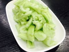 拍黄瓜-北三老太太烧烤(人生一串上榜店)