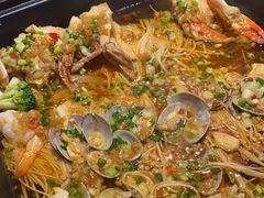 -巴特餐饮6加1音乐餐吧·新疆菜