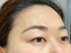 -一个差评成就的纹眉店