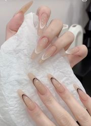 -桃色美甲沙龙