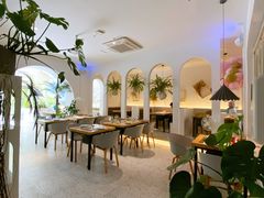 -春树下·树屋花房西餐厅(罍街AS1980店)