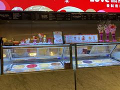 面包甜点陈列柜-哈根达斯(龙湖时代天街店)