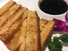 -周周有辣火锅馆(玖耀里店)