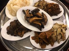 -太婆天府山珍酒楼(亚运村店)