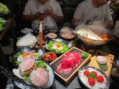 -湊湊火锅·茶憩(新中关购物中心店)