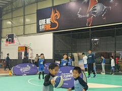 -东方启明星篮球培训(击掌校区)