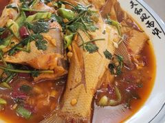 -魏四小鱼锅贴王