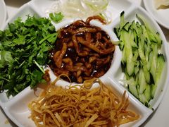 京酱肉丝-北院·果木烤鸭·25年东北菜(创意产业园店)