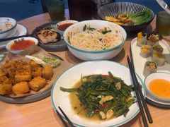 -越小品·越南餐厅(万科里店)