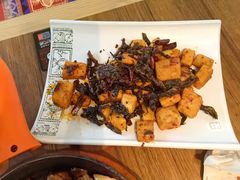 -云海肴·汽锅鸡·云南菜(天山百盛优客店)