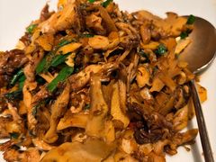 牛肝菌炒甜笋-一坐一忘云南菜(嘉里中心店)