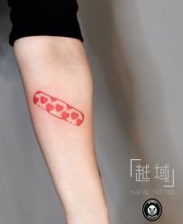 -越域刺青