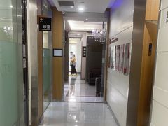 -雅悦齿科(顾村公园店)