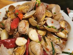 -冶建镜子·老南昌大排档·江西虾王(总店)