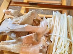 -阿昌白族石板烧·菌锅(大理古城店)