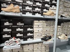 -杉杉奥特莱斯广场(哈尔滨店)