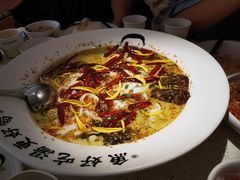 -江渔儿酸菜鱼(曜一城店)