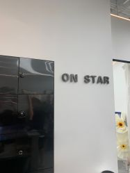 -ON STAR SALON