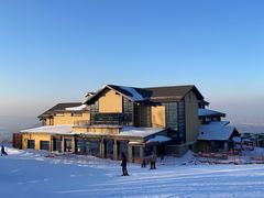 -中旅松花湖滑雪场