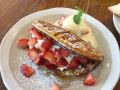-ROAST coffee & eatery