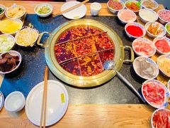 -周小明火锅(黑金冠社区店)