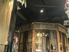 -春天里·老街坊餐厅(港隆广场店)