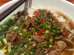 酸辣鸡杂粉-肆姐面粉馆(坡子街店)