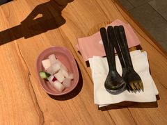 -东荟城名店仓