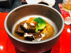 红酒酱和牛牛舌-虎吟こぎん