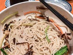 -云海肴·汽锅鸡·云南代表菜(天山百盛优客店)