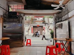 -海口滨海新村143号海南老字号炒菜店