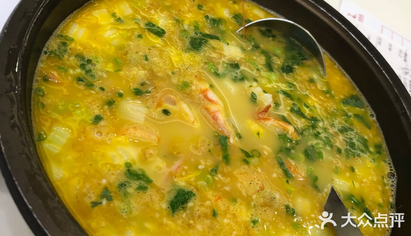 最近的一家离家就一站地铁路程，蹭蹭蹭就到啦