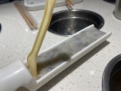 -龍歌自助小火锅(市南金茂湾店)