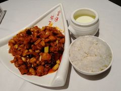-峨嵋酒家总店(车公庄店)