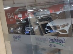 -百联南方购物中心·停车场